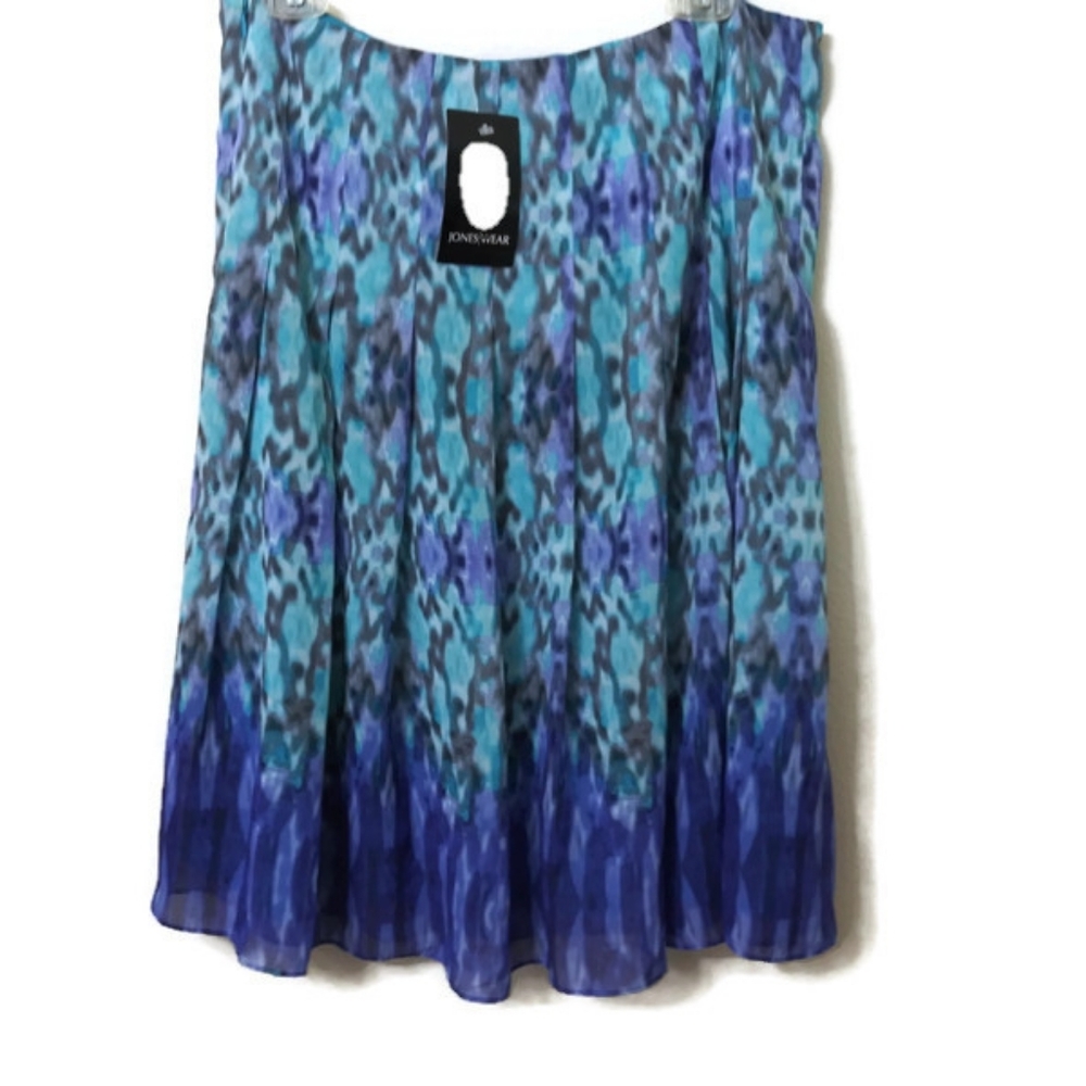 Jones Wear Pleated Skirt Bright Plum Multicolor Size 12